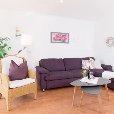 M5 - Apartmenthaus Marienburger Str 4 - Feriendomizil Hollich Casa de Férias