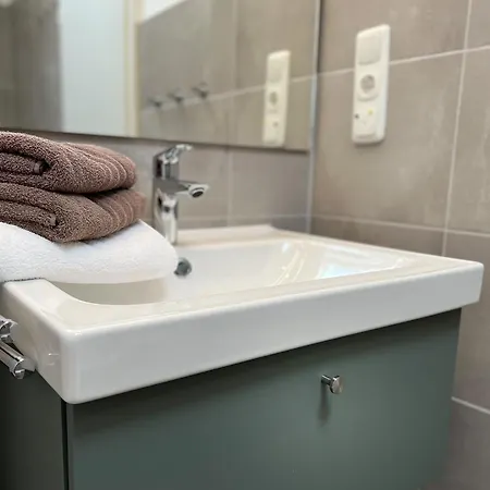 M5 - Apartmenthaus Marienburger Str 4 - Feriendomizil Hollich Casa de Férias Grömitz