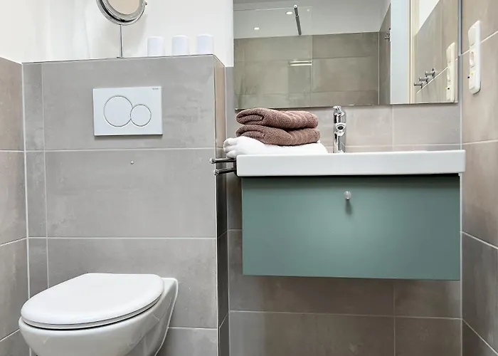 Vakantiehuis M5 - Apartmenthaus Marienburger Str 4 - Feriendomizil Hollich